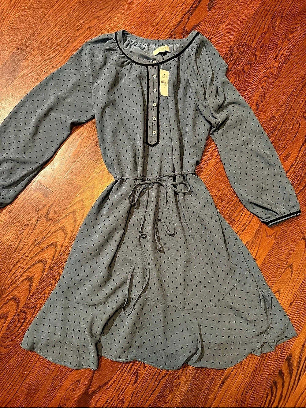 LOFT Polka Dot Mini Dress in Blue-Gray Size Medium NWT